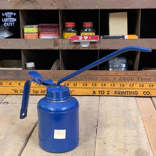 Vintage oil pump - oil,