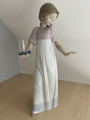 Nao lladro 1155 to - by,