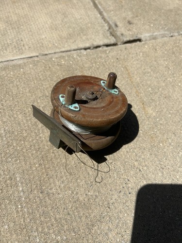 Wooden fly fishing - wooden, reel