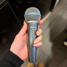 Shure beta 58a microphone