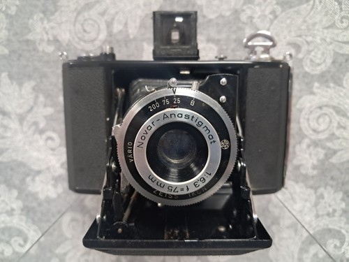 Mint zeiss ikon - [n.,