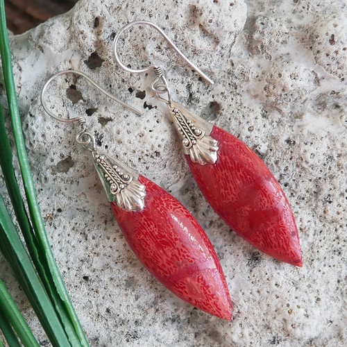 Red coral marquise shape - marquise,