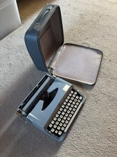 Typewriter Vintage Brother