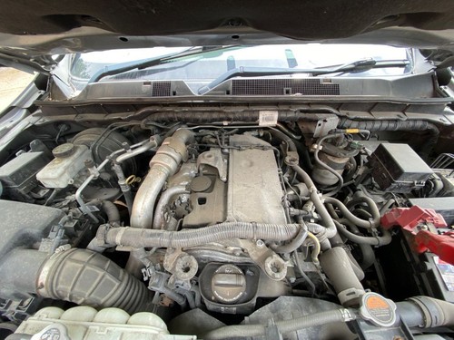 Nissan navara engine - engine, complete
