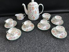Minton Haddon Hall 15pc Coffee  set in excellent condition