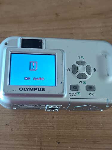 Olympus camedia 390 - d-390, compact