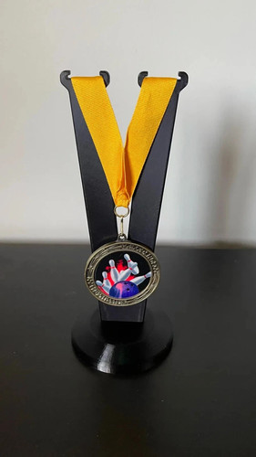 Elegant medal display stand - elegant,
