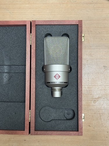 Neumann tlm 103 - tlm, studio