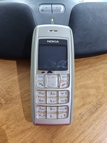 Nokia 1600 silver - nokia,