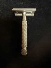 GILLETTE SAFETY RAZOR MADE IN