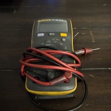 Fluke 107 Multimeter