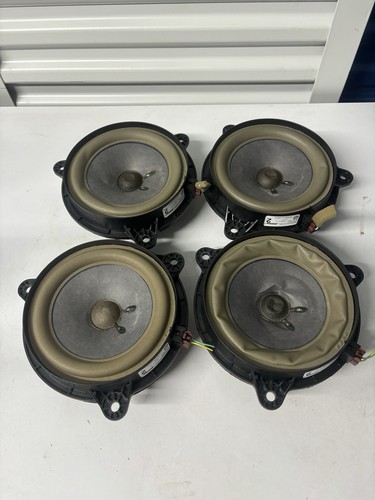Oem bose 351911 0010 door - bose,