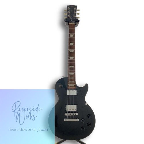 Gibson les paul - paul, with
