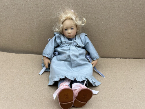 Annette himstedt doll club - doll,