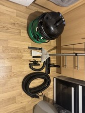 GEORGE CARPET WASHER