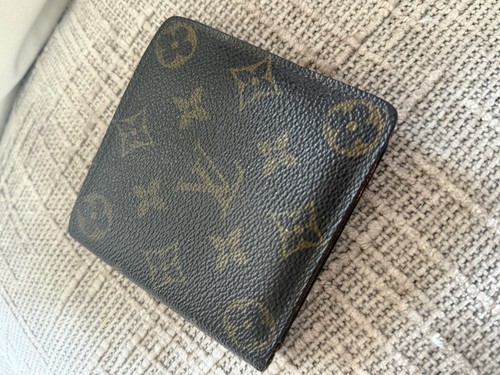 Authentic vintage louis - authentic,