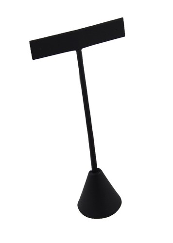 Black leatherette jewellery - black,