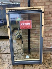 940mm x 1600mm VELUX Roof