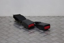 Toyota Corolla Seat Belt Buckle Lock Centre Rear (2004)