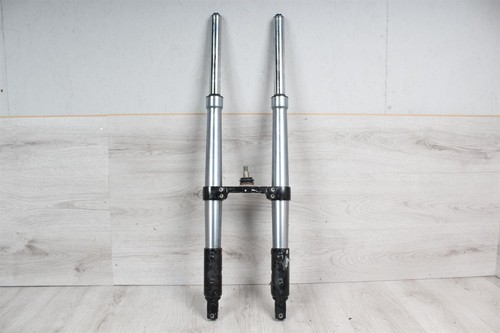 Set strut fork - ,