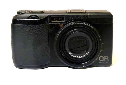 Ricoh digital 1st - gr,