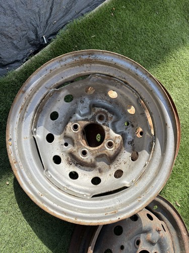 Early mgb steel - wheels, (5)