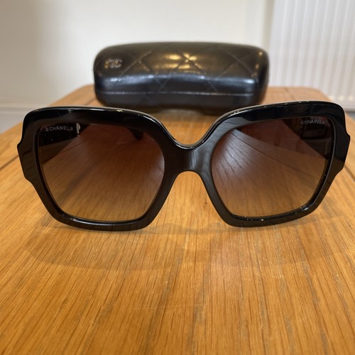 Chanel black square sunglasses - black,