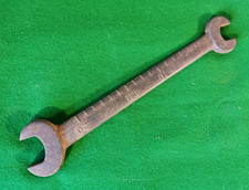 Vintage Massey Ferguson EN18