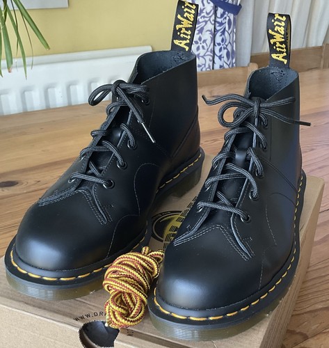 Martens airwair church - martens,