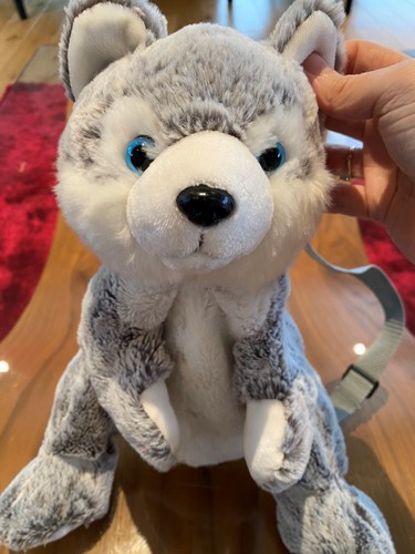 Wolf cub back - pack,, toy