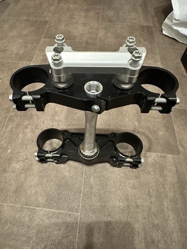 Oem triple clamp 22mm offset - oem,