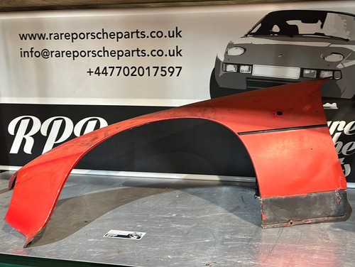 Porsche 924 left front - , wing