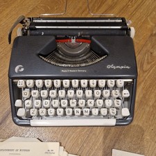 Vintage Olympia De Luxe Manual