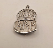 WW2 ARP WARDENS BADGE