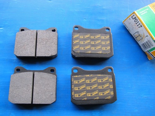 Front brake pads - front,