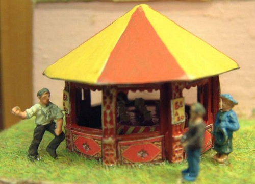 Funfair hoopla round stall nq7 - stall,
