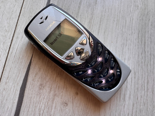 Nokia 8310 classic - 8310,