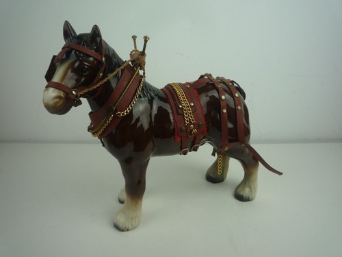 Vintage 1970 large ceramic - large,