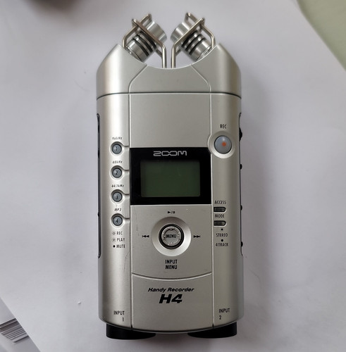 Zoom handy digital recorder - h4,