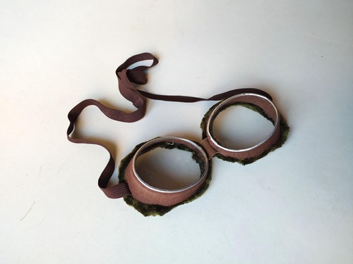 Vintage faux fur goggles - fur, /