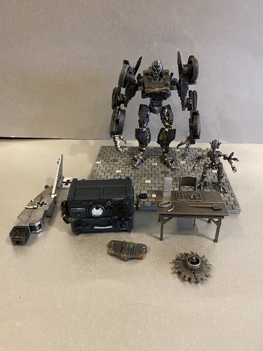 Transformers toy world - world,