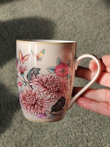 Aynsley floral and butterfly - floral,