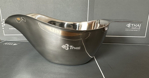 Thai airways royal fist - thai,