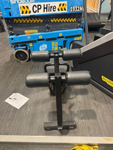 Technogym pure strength adjust - technogym,