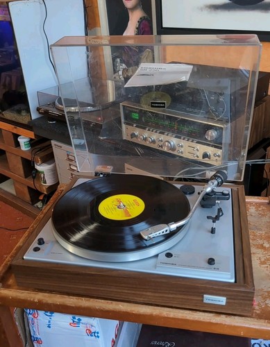 Toshiba 220 turntable - sr-220,