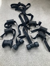 Fixings / Supports / Straps