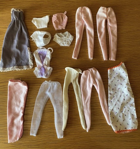 Vintage doll clothes bundle - vintage,