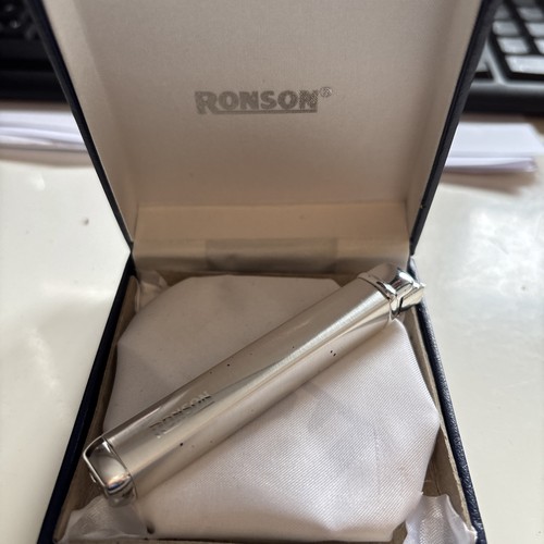 Vintage ronson lighter slim - ronson,