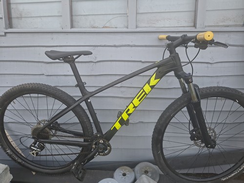 Trek marlin mountain bike - trek,