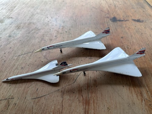 Vintage corgi british - 3x,